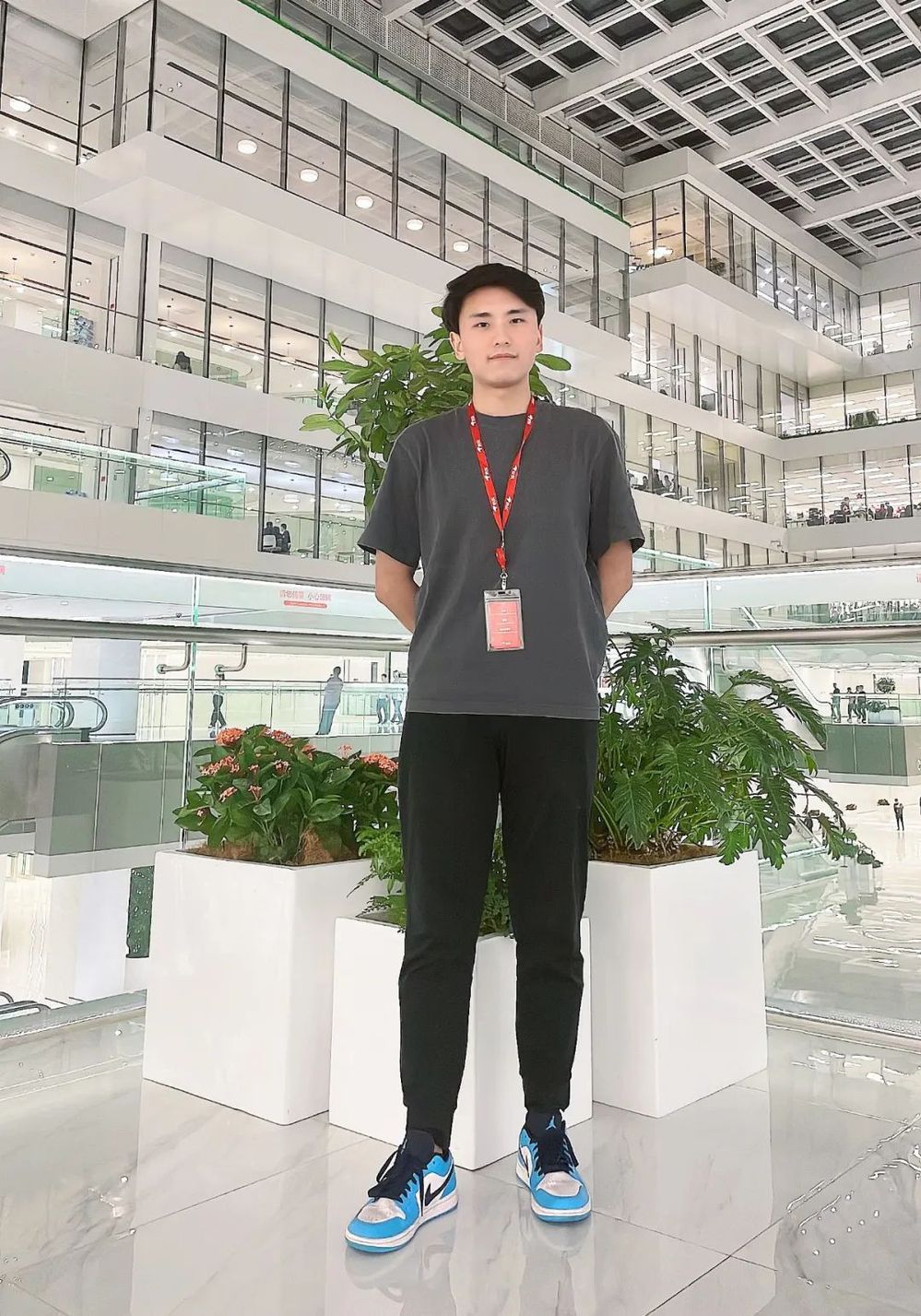 校友图片2